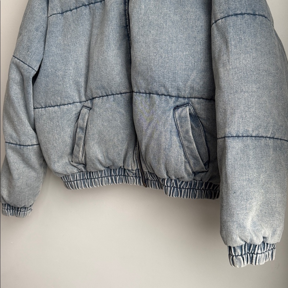 Light Blue Oversized Denim Puffer Jacket - Picture 4 of 10